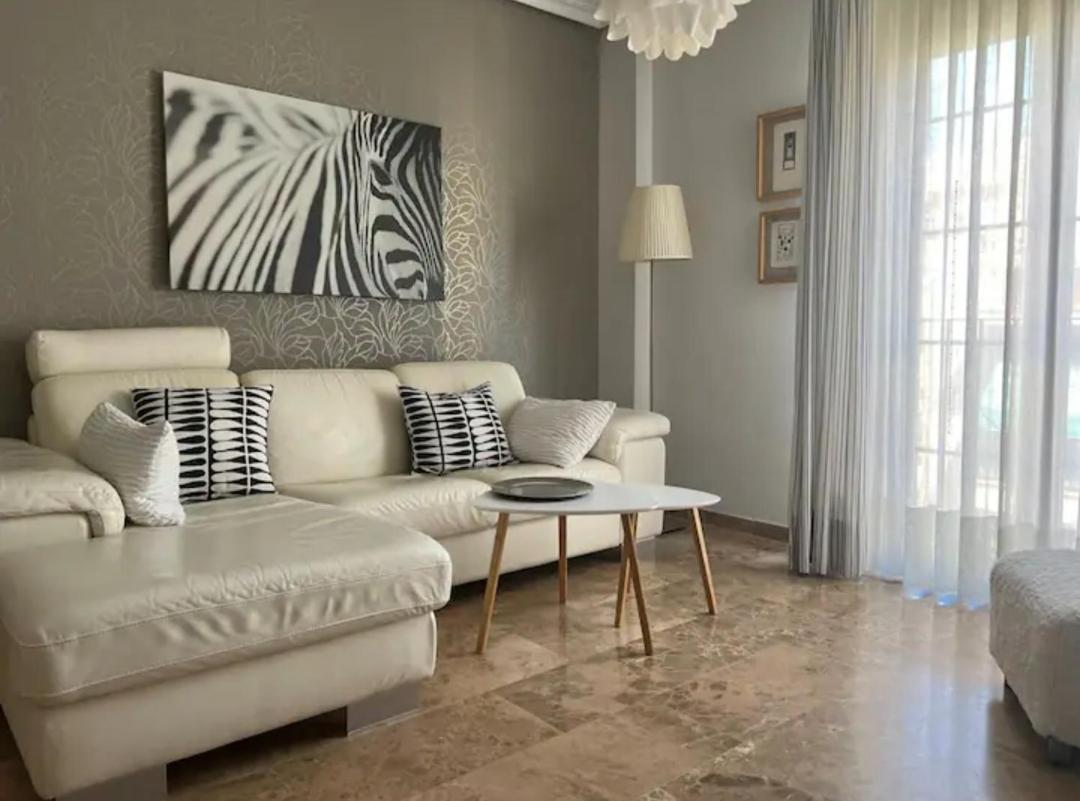 コルドバApartamento Puente Romanoアパートメント エクステリア 写真